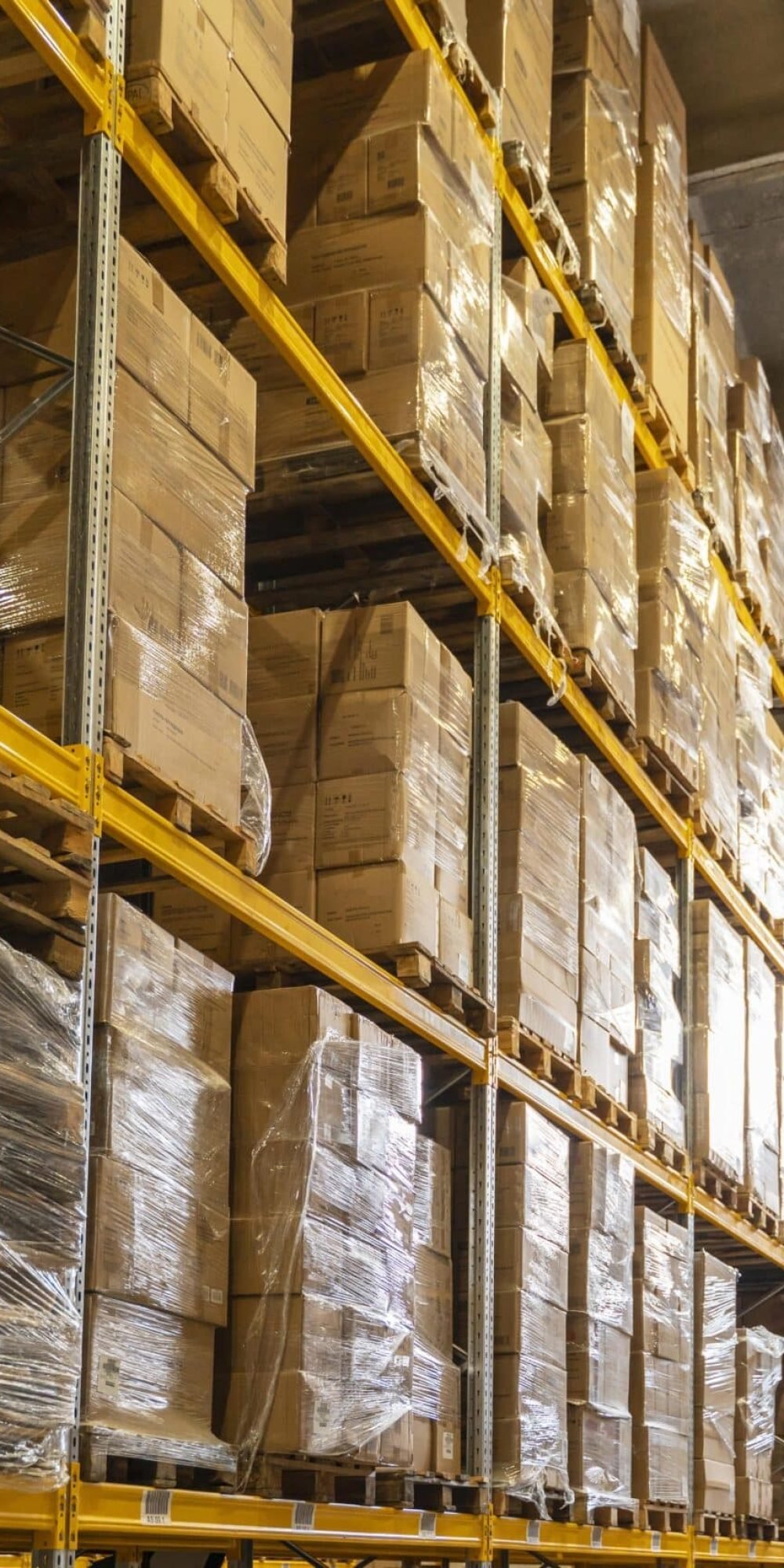 close-up-warehouse-view (1)