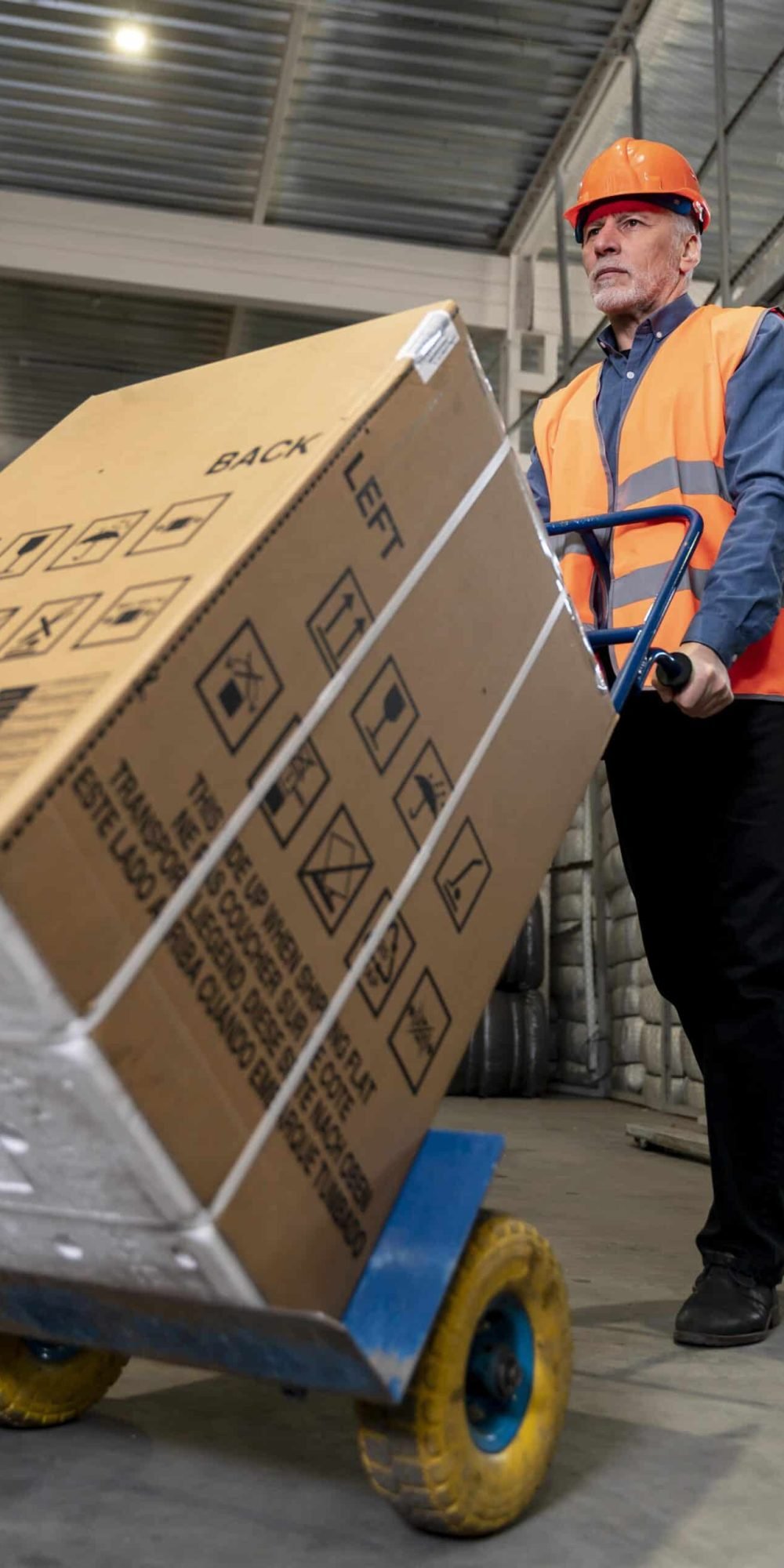 warehouse storage dubai